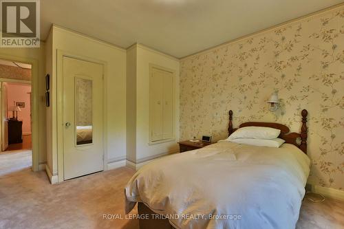 137 Elworthy Avenue, London, ON - Indoor Photo Showing Bedroom