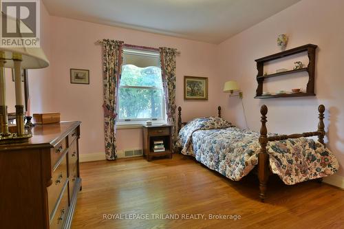 137 Elworthy Avenue, London, ON - Indoor Photo Showing Bedroom