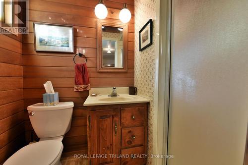 137 Elworthy Avenue, London, ON - Indoor Photo Showing Bathroom