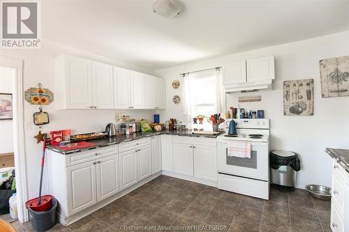 23-27 William Street, Merlin, ON - Indoor Photo Showing Kitchen