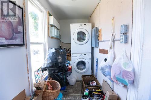 23-27 William Street, Merlin, ON - Indoor Photo Showing Laundry Room