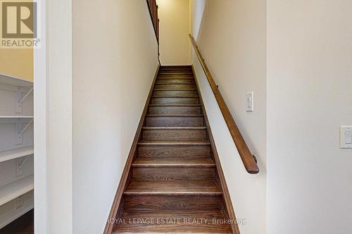 27 Ingersoll Lane, Richmond Hill, ON - Indoor Photo Showing Other Room