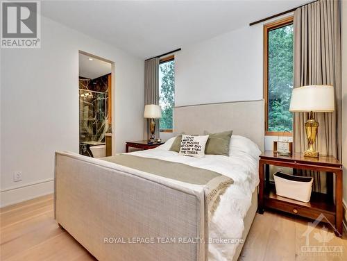 20 Kanata Rockeries, Ottawa, ON - Indoor Photo Showing Bedroom