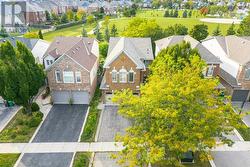 2873 CARTWRIGHT CRESCENT  Mississauga, ON L5M 5W4