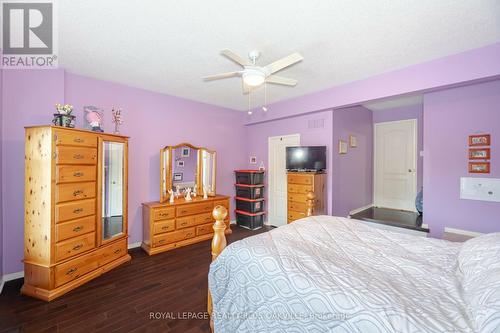 2873 Cartwright Crescent, Mississauga, ON - Indoor Photo Showing Bedroom