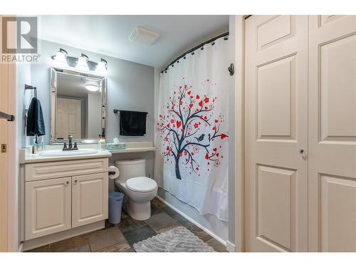 1120 Hugh Allan Drive Unit# 405, Kamloops, BC - Indoor Photo Showing Bathroom