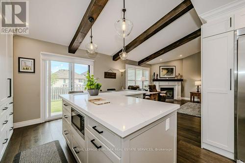 56 Napa Lane, Hamilton, ON - Indoor Photo Showing Kitchen