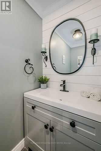 56 Napa Lane, Hamilton, ON - Indoor Photo Showing Bathroom