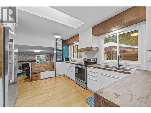 133 Whistler Drive, Kamloops, BC - Indoor Photo Showing Kitchen With Double Sink