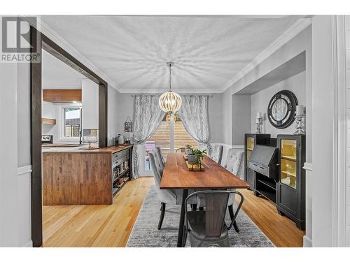 133 Whistler Drive, Kamloops, BC - Indoor Photo Showing Dining Room