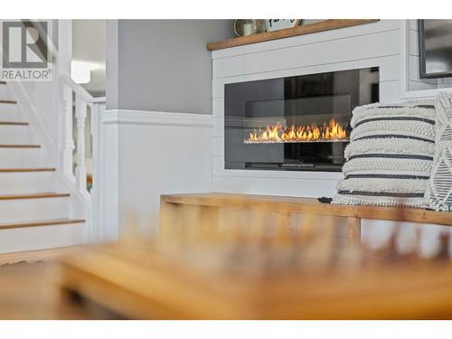 133 Whistler Drive, Kamloops, BC - Indoor With Fireplace