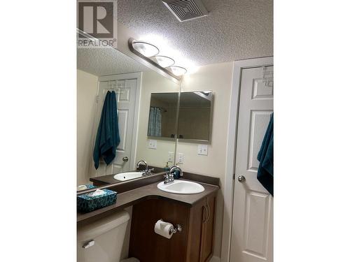 205 Third Avenue Unit# 1416, Invermere, BC - Indoor Photo Showing Bathroom