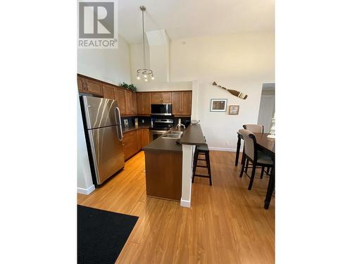 205 Third Avenue Unit# 1416, Invermere, BC - Indoor Photo Showing Kitchen With Double Sink