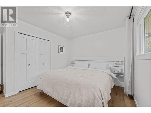 5849 Leonard Place, Kamloops, BC - Indoor Photo Showing Bedroom