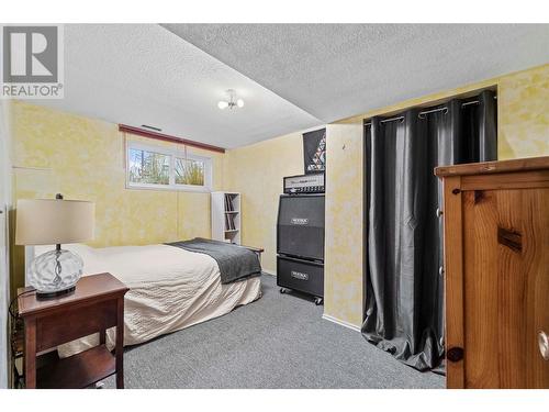 5849 Leonard Place, Kamloops, BC - Indoor Photo Showing Bedroom