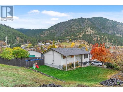 5849 Leonard Place, Kamloops, BC - Outdoor With View