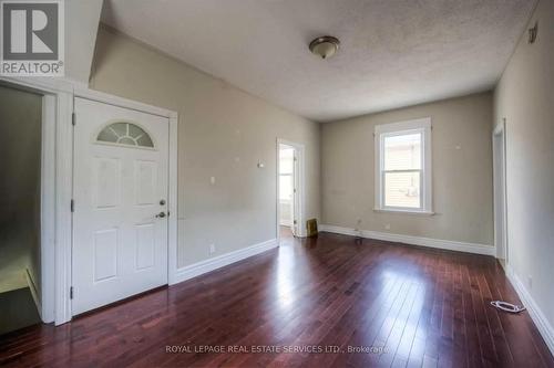 221 Grand River Avenue, Brantford, ON - Indoor Photo Showing Other Room