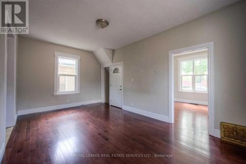 221 Grand River Avenue, Brantford, ON - Indoor Photo Showing Other Room