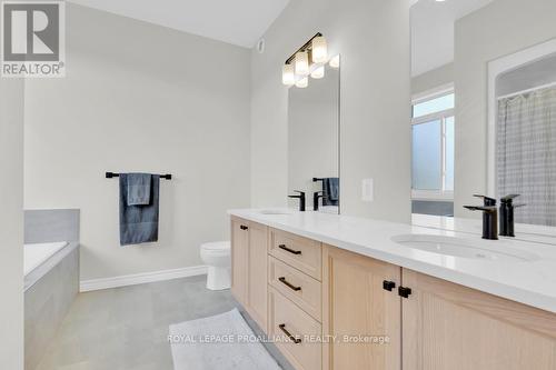 18 Athabaska Drive, Belleville, ON - Indoor Photo Showing Bathroom