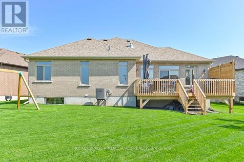 18 Athabaska Drive, Belleville, ON - Outdoor