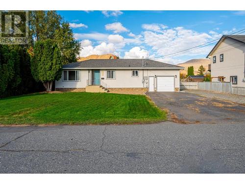 2128 Young Avenue, Kamloops, BC - Outdoor