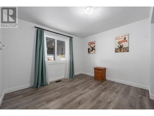 2128 Young Avenue, Kamloops, BC - Indoor Photo Showing Other Room