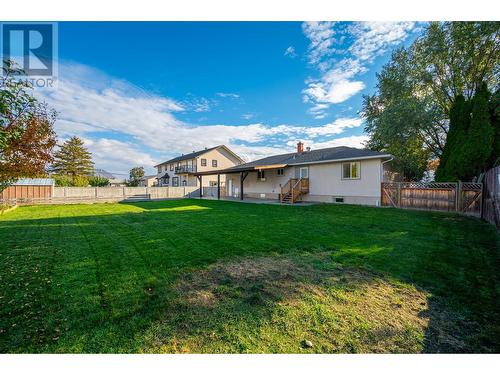 2128 Young Avenue, Kamloops, BC - Outdoor With Backyard