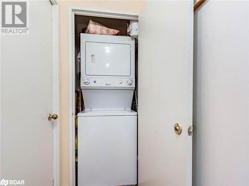 4185 Shipp Drive Unit# 1117, Mississauga, ON - Indoor Photo Showing Laundry Room