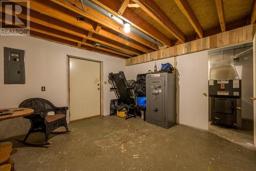 9063 Doyle Road, Kamloops, BC - Indoor Photo Showing Basement