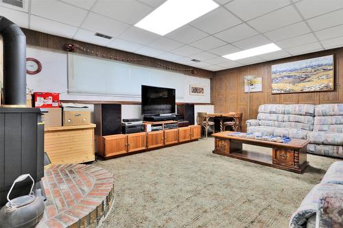 720 Josselyn Court, Kelowna, BC - Indoor Photo Showing Other Room