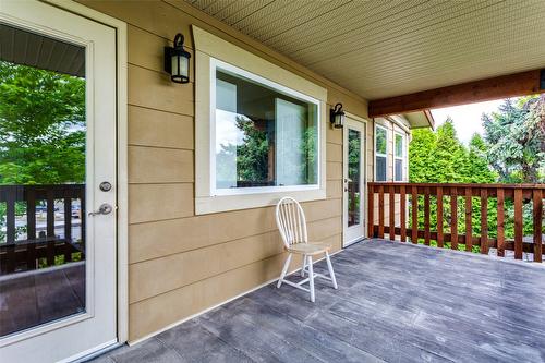 1-860 Glenwood Avenue, Kelowna, BC - Outdoor With Deck Patio Veranda With Exterior