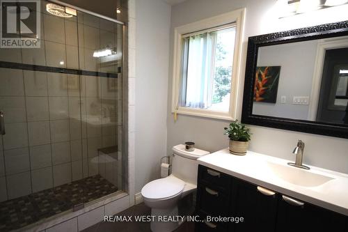 3276 Turnbull Drive, Severn, ON - Indoor Photo Showing Bathroom