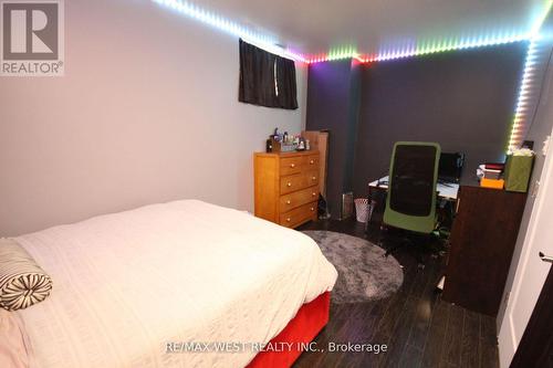 3276 Turnbull Drive, Severn, ON - Indoor Photo Showing Bedroom