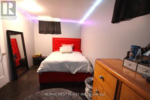 3276 Turnbull Drive, Severn, ON - Indoor Photo Showing Bedroom