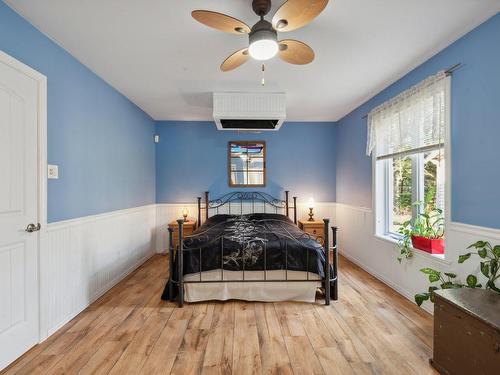 Master bedroom - 1145 Av. Des Sapins, Stukely-Sud, QC - Indoor Photo Showing Bedroom