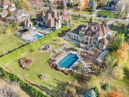 Aerial photo - 750 Rue Des Châtaigniers, Boucherville, QC - Outdoor With In Ground Pool With View