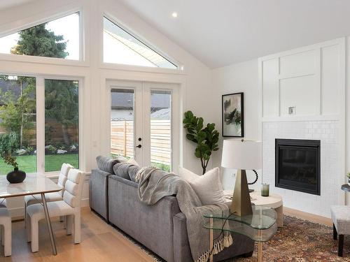 2283 Weiler Ave, Sidney, BC - Indoor Photo Showing Living Room With Fireplace