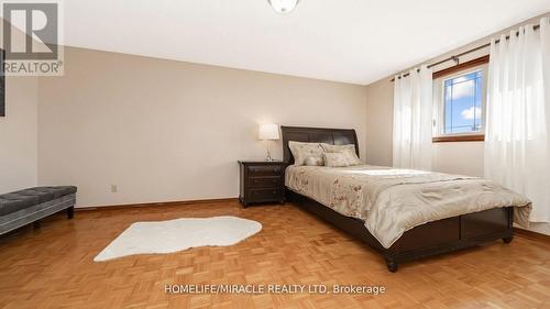 40 Minglehaze Drive, Toronto, ON - Indoor Photo Showing Bedroom