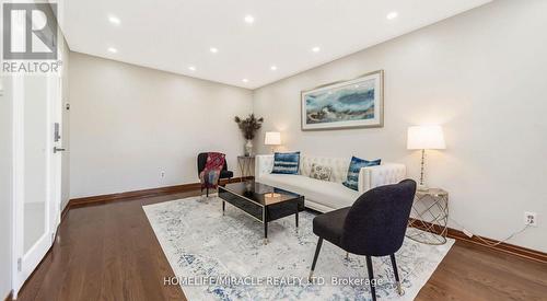 40 Minglehaze Drive, Toronto, ON - Indoor