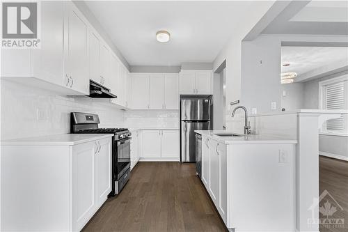 522 Flagstaff Drive, Ottawa, ON - Indoor Photo Showing Kitchen