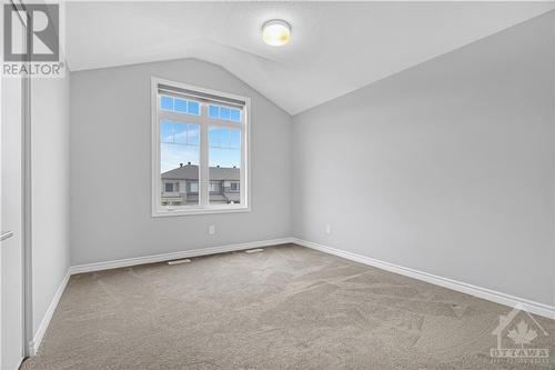 522 Flagstaff Drive, Ottawa, ON - Indoor Photo Showing Other Room