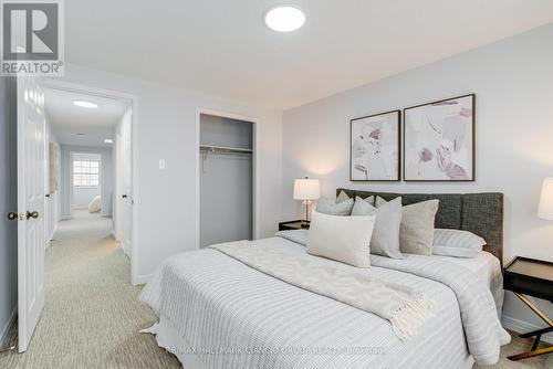 39 Artillery Street, Toronto, ON - Indoor Photo Showing Bedroom