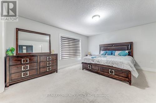 1 Weir Street, Bradford West Gwillimbury, ON - Indoor Photo Showing Bedroom