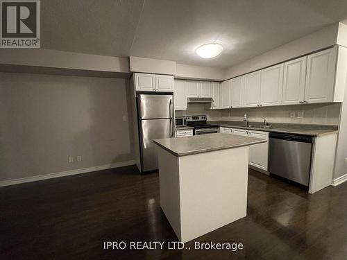 2128 - 3888 Duke Of York Boulevard, Mississauga, ON - Indoor Photo Showing Kitchen With Stainless Steel Kitchen With Double Sink