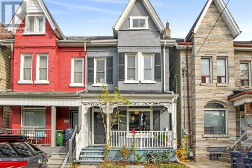 321 Concord Avenue, Toronto, ON - Outdoor With Facade