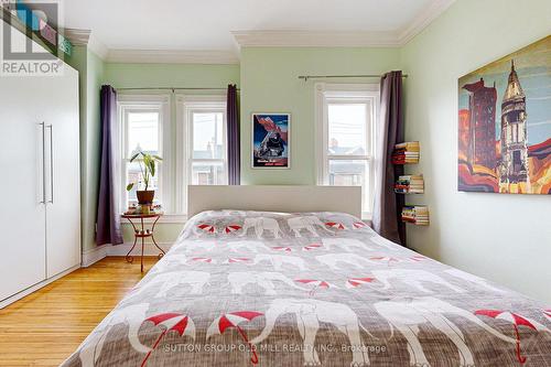 321 Concord Avenue, Toronto, ON - Indoor Photo Showing Bedroom