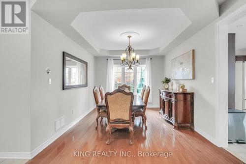 251 Beechtree Crescent, Oakville, ON - Indoor Photo Showing Dining Room