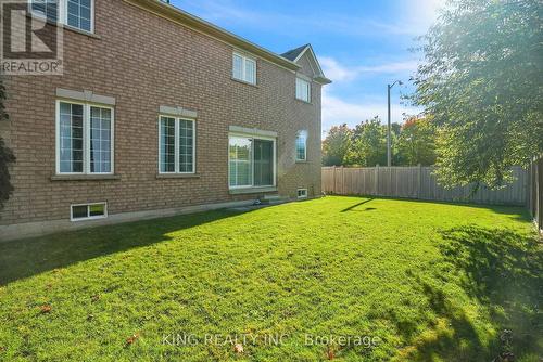 251 Beechtree Crescent, Oakville, ON - Outdoor