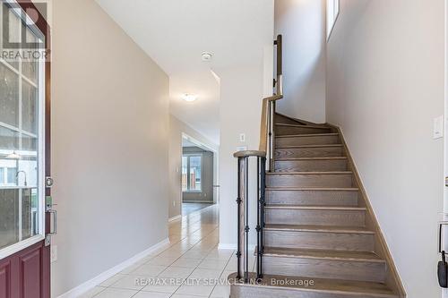 8652 Pawpaw Lane, Niagara Falls, ON - Indoor Photo Showing Other Room