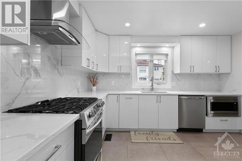 1609 Bottriell Way, Ottawa, ON - Indoor Photo Showing Kitchen With Stainless Steel Kitchen With Upgraded Kitchen